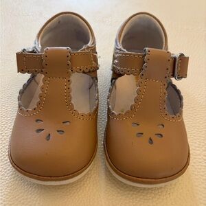 Angel T-strap Classic Tan Kids Shoes- GUC-Size 3 toddler